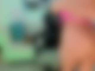 Live cam show with Sarah Parker - Lesbian on 1on1-livenow
