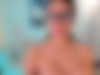 Sarah Parker's Live Sex Cam Show