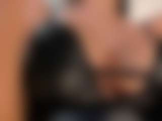 Live cam show with Sarah Parker - Asian Big Tits on StripNow