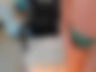 Live cam show with Sarah Parker - Big Tits Brown Hair on googirlz