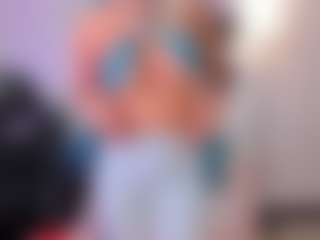 Live cam show with Sarah Parker - Asian Granny on Hubzter Live