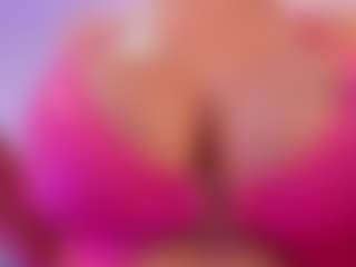Spettacolo in cam dal vivo con Sarah Parker - Long Legs Asian su Camsoda
