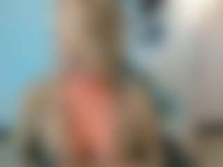 Live cam show with Sarah Parker - Lesbian on CSO-WL