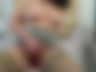 Live cam show with hotgenevieve - Middle Aged on UwU Esports