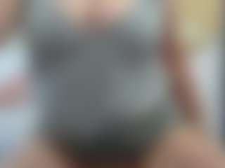 Live cam show with hotgenevieve - Asshole Asian on sexylivex.com