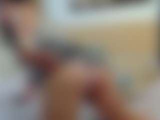 hotgenevieve's Live Sex Cam Show