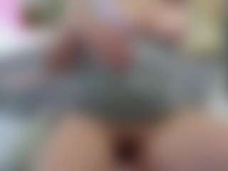 Live cam show with hotgenevieve - Red Hair Shaved Pussy on testsause.com