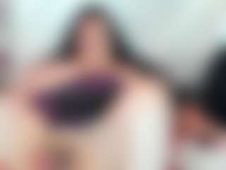 Live cam show with ladylauren - Squirt Mature on Dare Cams
