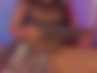 Live cam show with Dayan_silva - Bedroom on Camsoda