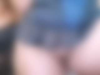 Live cam show with LadyAndTranny - Strapon on StripNow