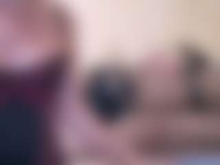 Live cam show with LadyAndTranny - Strapon on AdultVida.com