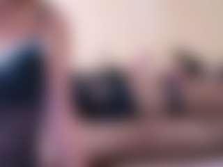 Live cam show with LadyAndTranny - Brown Eyes on thefappeningchat.com