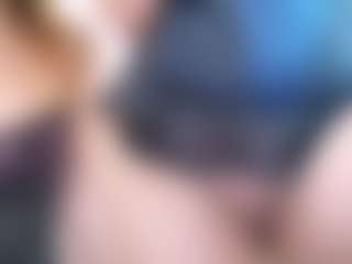 Live cam show with LadyAndTranny - Ukrainian on livesuperchat.net | belarus