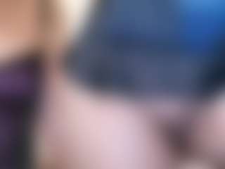 Live cam show with LadyAndTranny - Shaved Pussy on Camsoda