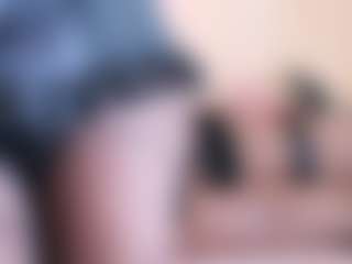 Live cam show with LadyAndTranny - Strip on Uber Horny