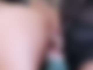 Live cam show with LadyAndTranny - No Smoking on Stripli.com