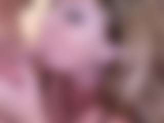 Live cam show with LadyAndTranny - Strapon on Free Soda