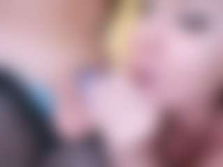 Live cam show with LadyAndTranny - Strapon on Camsoda
