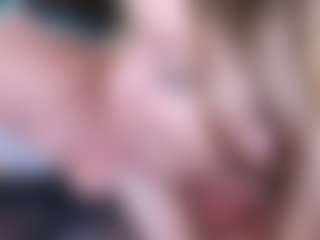 Live cam show with LadyAndTranny - Tease on fapnchat