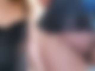 Live cam show with LadyAndTranny - Shaved Pussy on Camsoda