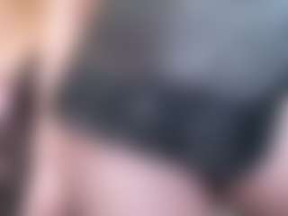 Live cam show with LadyAndTranny - Ass To Mouth on sexylive.show