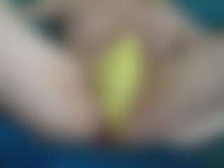 Live cam show with FunJohnny - Brown Hair on Camsoda