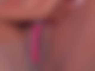 Live cam show with idaima - Bedroom on WildCum