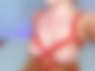 Live cam show with Lisa - Cum on Stripli.com