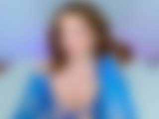 Live cam show with Lisa - Fingers on Fapmatic.com