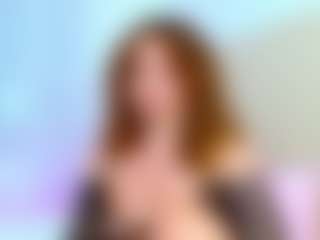 Live cam show with Lisa - Pornstar Big Tits on Gym Cam Girls