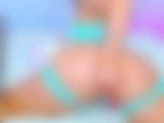 Live cam show with Lisa - Squirt on Camsoda