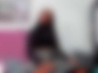 Live cam show with Sharon Hill - Ebony Teen (18+) on sexytreat.net