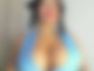 Live cam show with luuciana - Lactation on Camsoda
