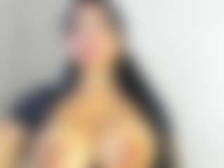 Live cam show with luuciana - Squirt on Dolls Live