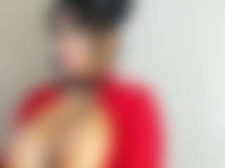 luuciana's Live Sex Cam Show
