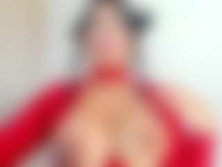 luuciana's Live Sex Cam Show
