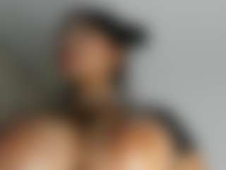 luuciana's Live Sex Cam Show