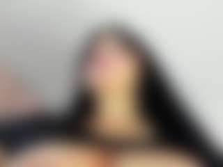 Live cam show with luuciana - Natural on Hubzter Live