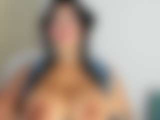 luuciana's Live Sex Cam Show