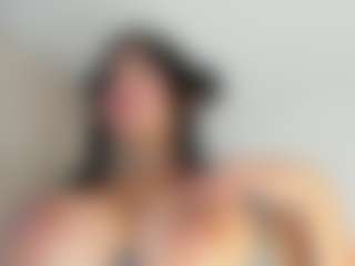 luuciana's Live Sex Cam Show