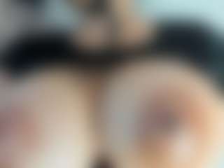 luuciana's Live Sex Cam Show