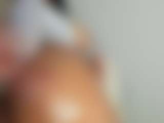 Live cam show with luuciana - Nails on https://playwithruby.com