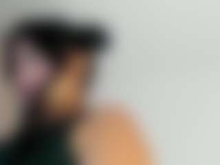 luuciana's Live Sex Cam Show