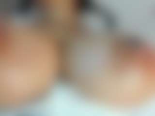 luuciana's Live Sex Cam Show