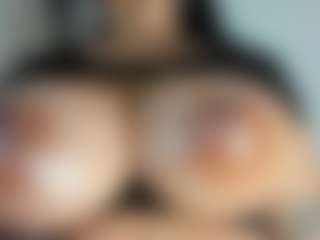 Live cam show with luuciana - Ebony on Camsoda | colombia