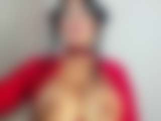 Live cam show with luuciana - Ebony on https://playwithruby.com | colombia