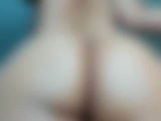 luuciana's Live Sex Cam Show