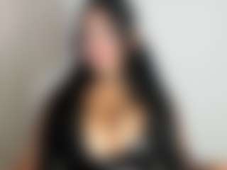 Live cam show with luuciana - Grandes Tetas on TastyBlacksLive