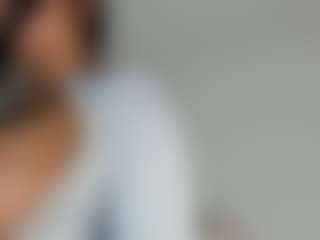 luuciana's Live Sex Cam Show