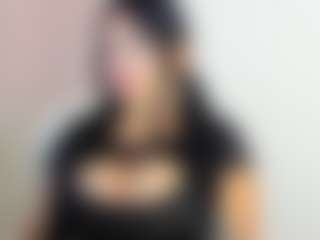 Live cam show with luuciana - Striptease on x69.live